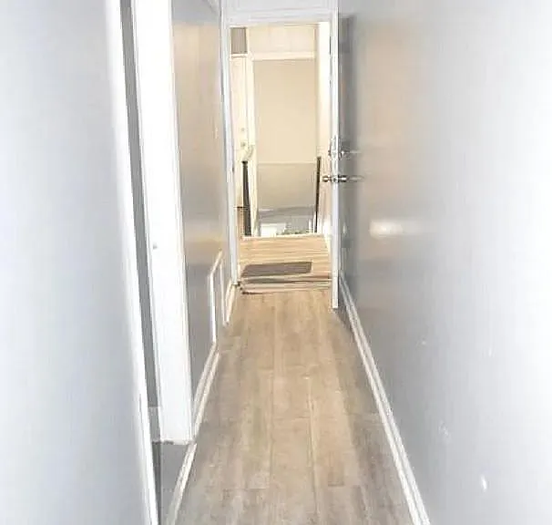 129 W Miner St #6 — Photo 3