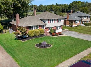 1019 Graylyn Rd, Wilmington, DE 19803