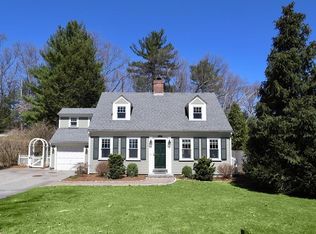 118 Old Marlboro Rd, Concord, MA 01742