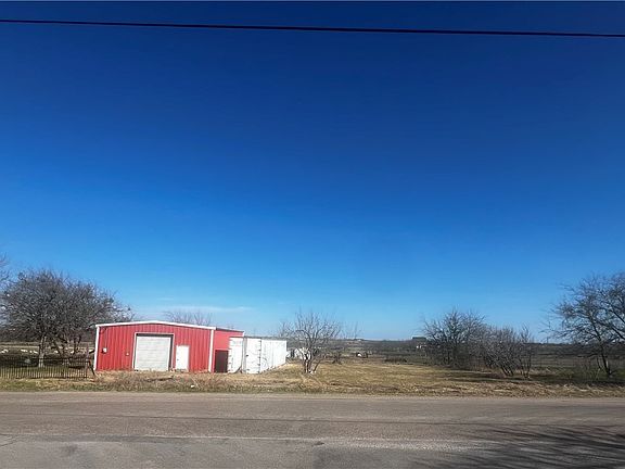 2nd image of 605B E Rogers Cemetery Rd