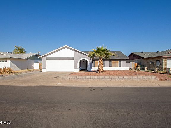 2nd image of 7210 W PASADENA Avenue