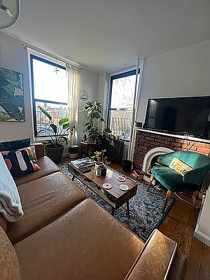 1st image of 535 6th Ave APT 2