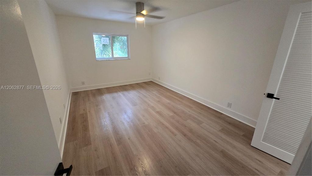 251 S Cypress Rd APT 135, photo 5