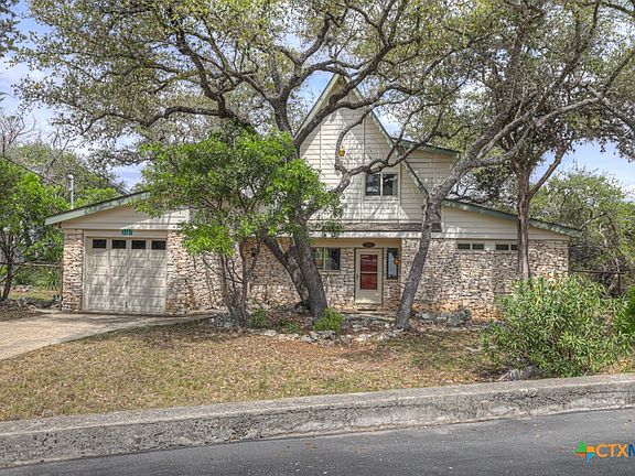 2nd image of 3187 Lakeview Dr