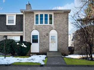66 Fieldstone Dr #66, Londonderry, NH 03053