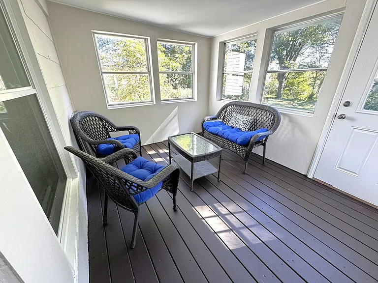 1249 Stokes St — Photo 15