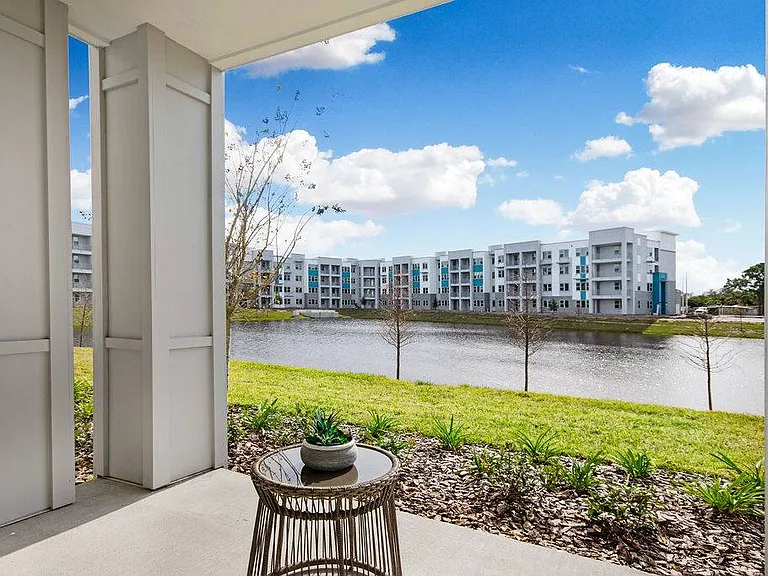 Aqua Palm Bay — Photo 14