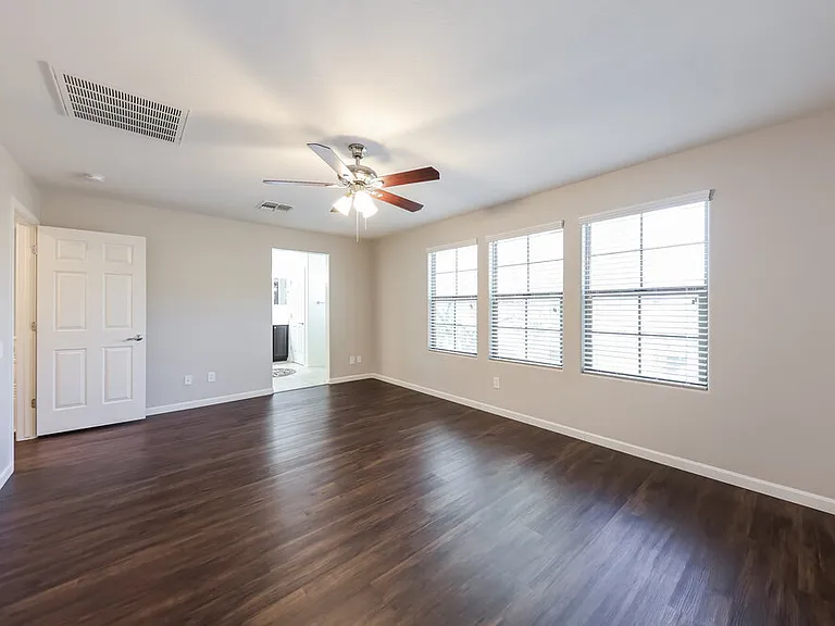 5432 W Hobby Horse Dr — Photo 12
