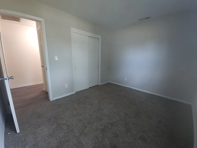 846 Drawbridge Dr — Photo 22