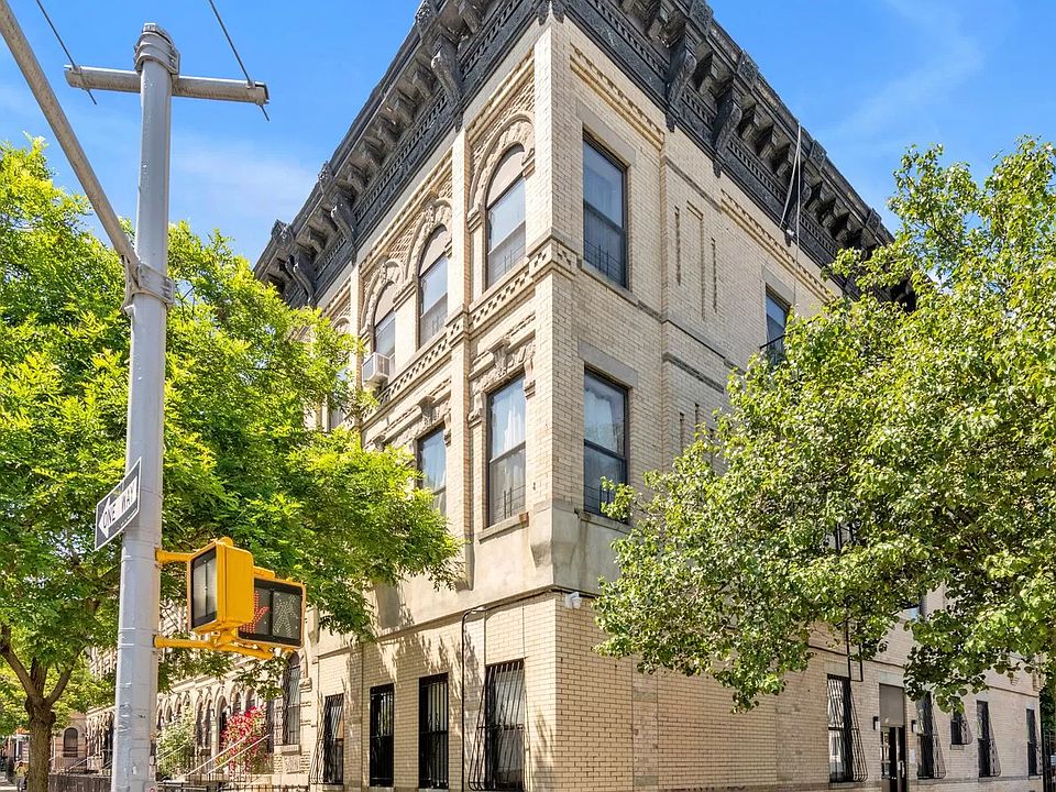 1st image of 126 Saratoga Ave APT 1A
