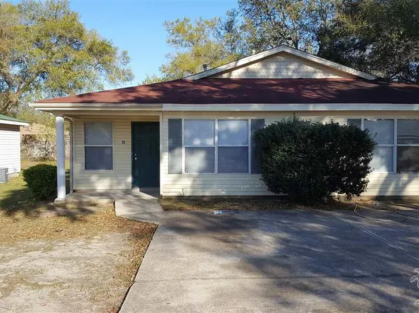 1112 Wayne Ave #B, Pensacola, FL 32507