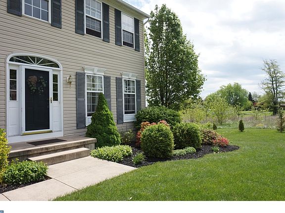 2nd image of 132 Durham Dr