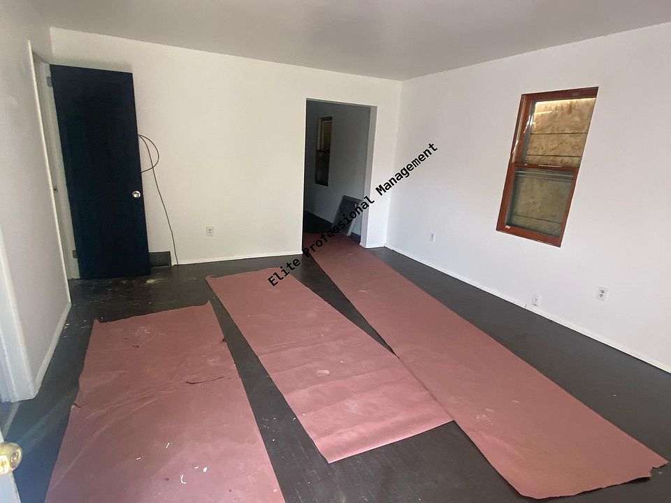 2nd image of 1406 N Lynch St