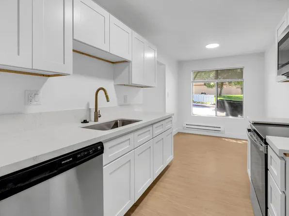 3945 Clear Acre Ln APT 267, Reno, NV 89512
