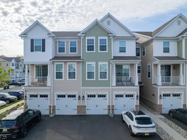 734 Station Rd, Dunellen Boro, NJ 08812