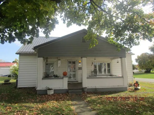 300 W 3rd St, Waverly, OH 45690