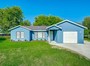 916 Alvin St, Pasadena, TX 77506