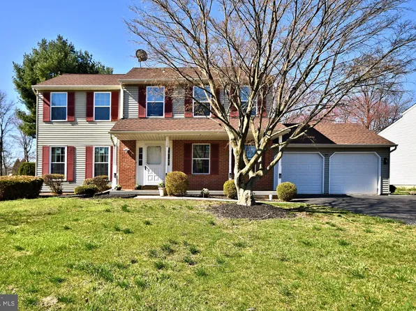 120 Canterbury Ln, Lansdale, PA 19446