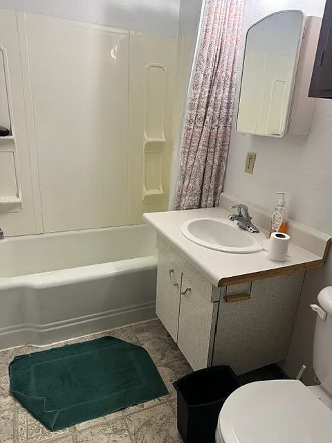 1 bed, 650 sqft, $500 — Photo 3