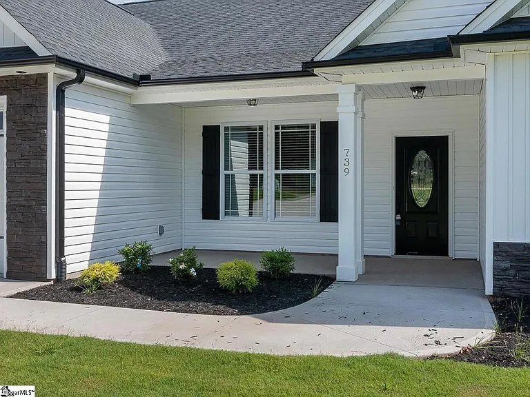 739 Bradley Dill Rd — Photo 3