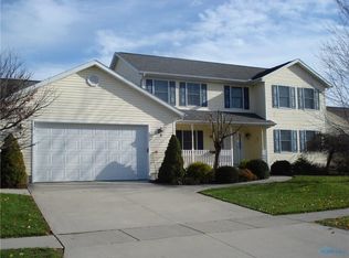 309 Buckthorn Dr, Swanton, OH 43558