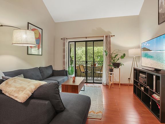 3rd image of 64 N Mar Vista Ave APT 207