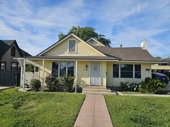 2900 Chester Ln, Bakersfield, CA 93304