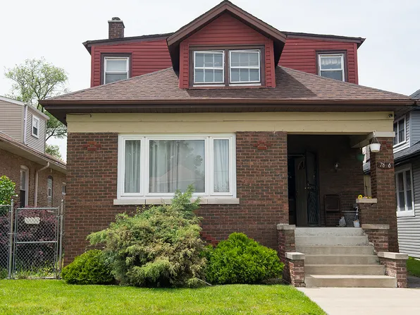 7646 S Merrill Ave, Chicago, IL 60649