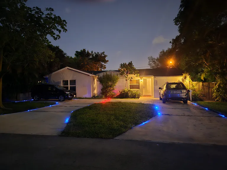 3 parking spaces on driveway