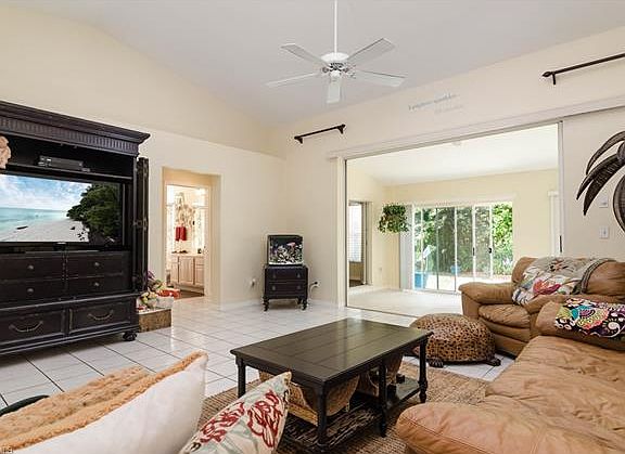 3rd image of 12650 Buttonbush Pl