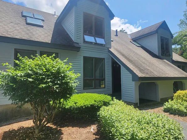 111 Lakeland Drive #B, Hartford, VT 05059