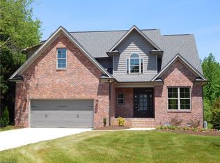 177 Wallburg Fields Ln, Winston Salem, NC 27107