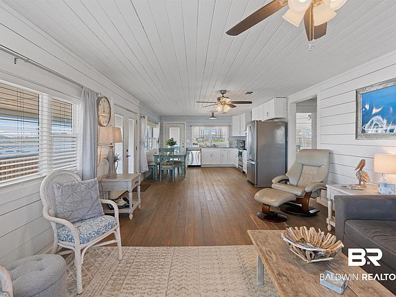 5th image of 610 Bonita Ct