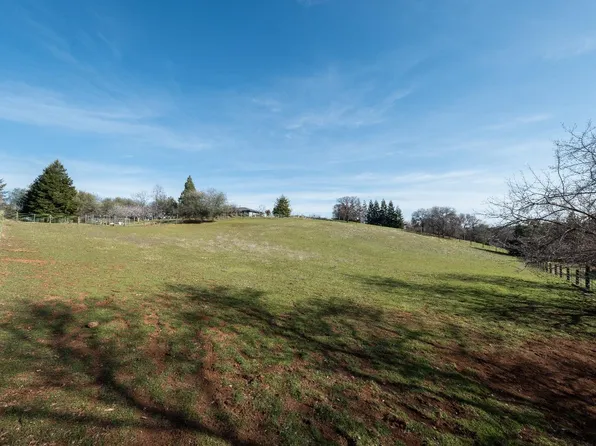 2247 Greenhorn Trl, Cool, CA 95614