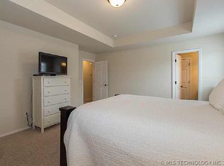 10805 E 124th St, Collinsville, OK 74021
