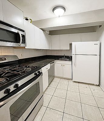 5th image of 10740 Queens Blvd APT 4B