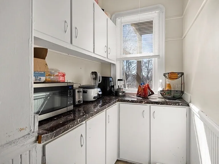 149 Main St #2 — Photo 4