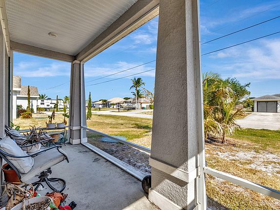 3rd image of 899 SW Jaslo Avenue