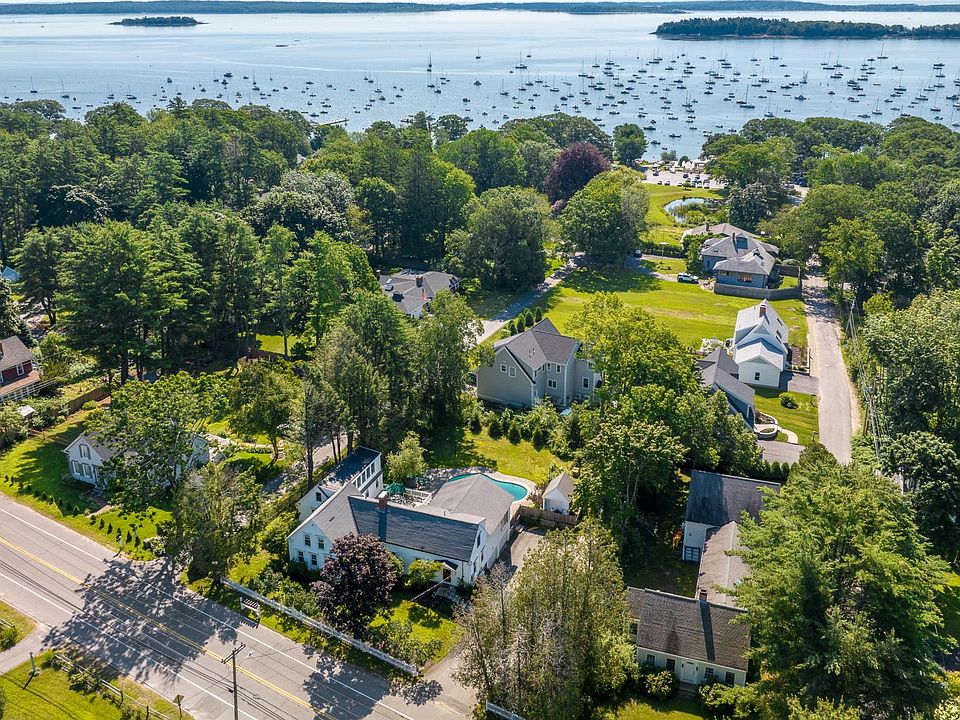 239 Foreside Rd, Falmouth, ME 04105 Zillow
