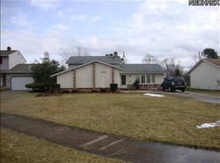 7881 Neil Dr, Parma, OH 44130