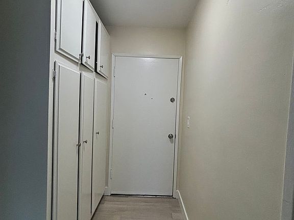 2nd image of 3850 Redondo Beach Blvd #14