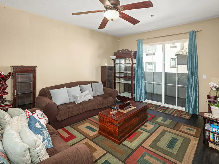 1625 Filaree Dr #165 — Photo 7