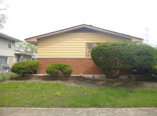 950 W 114th Pl, Chicago, IL 60643