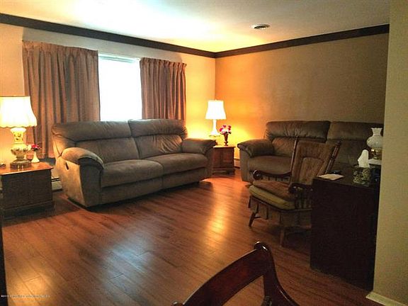 2nd image of 290 Westbrook Dr