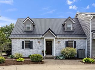 2753 Country Meadows Dr #A, Shelby, OH 44875