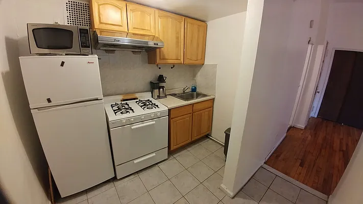 Rented by Downtown Mgt & Realty LLC | media 42