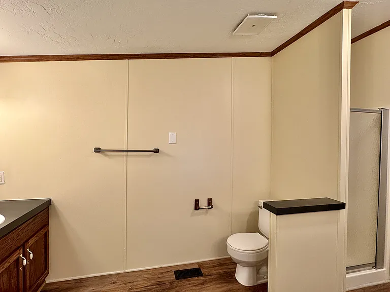 229 Bateman Ln — Photo 12