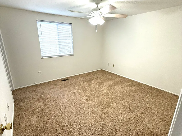 Spacious bedroom 1.