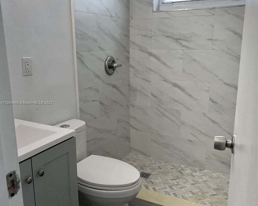 1st image of 10296 SW 175th St #10296