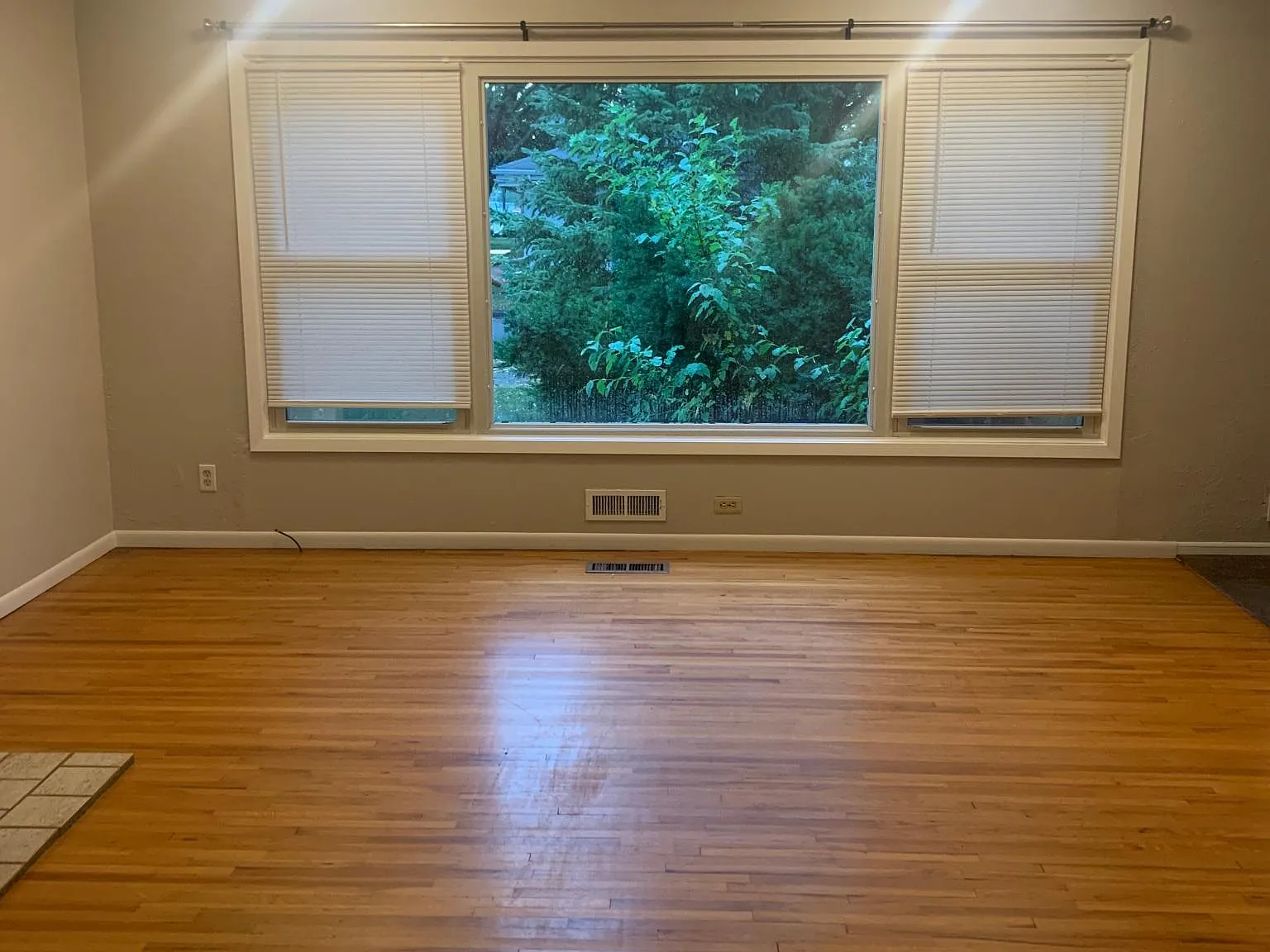 3 bed, 1504 sqft, $2,150 — Photo 2